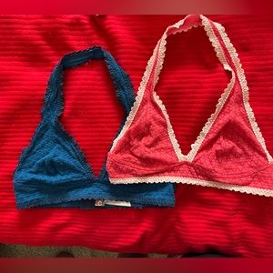 INTIMATELY Free People Lace Halter Bralettes size Large Like New (set of two)